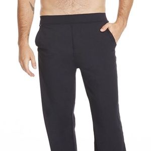 Fabletics FL2 men's poise tech pant - new